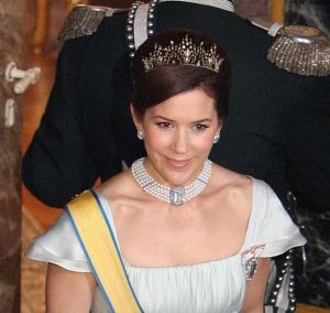Historic tiaras - princess mary Russian diadem tiara.jpg
